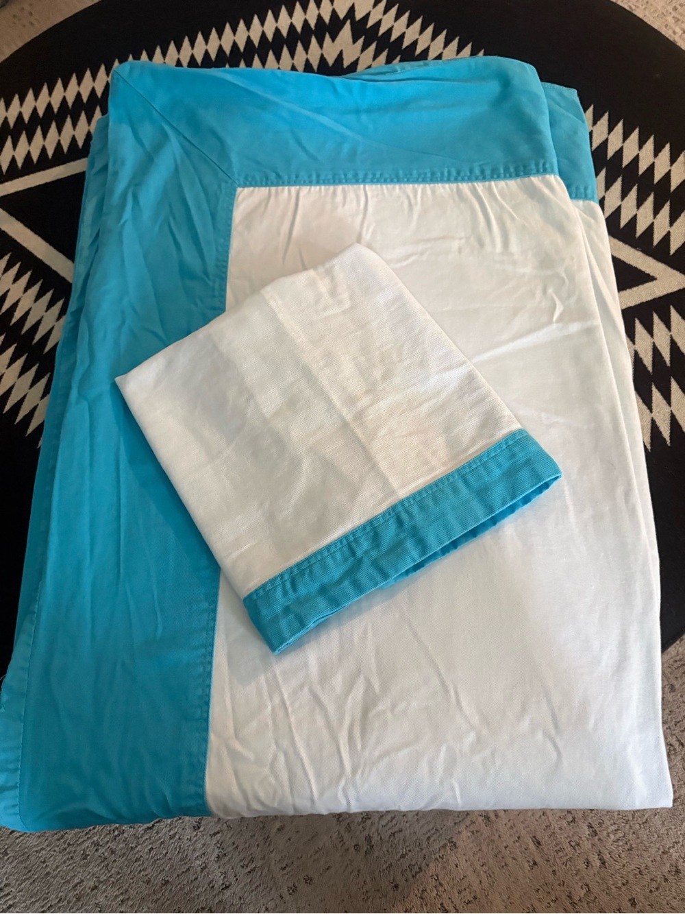 Twin Turquoise and White Cotton Pillowcase and Duvet Set